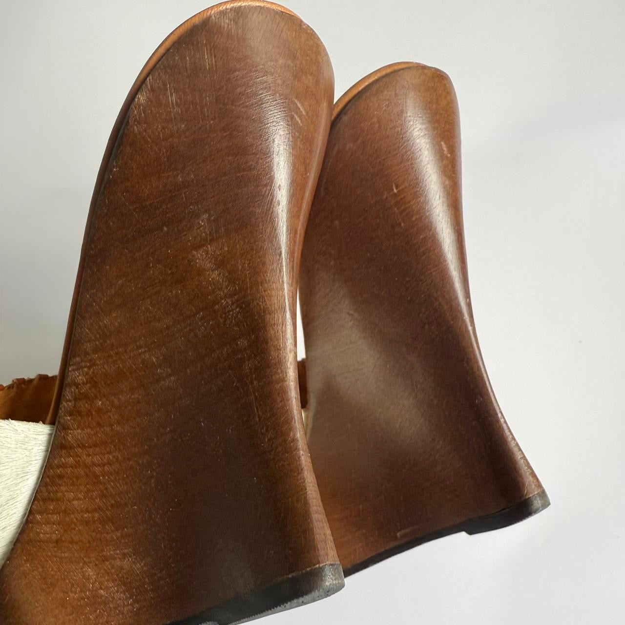Oscar De La Renta Wedge Heels