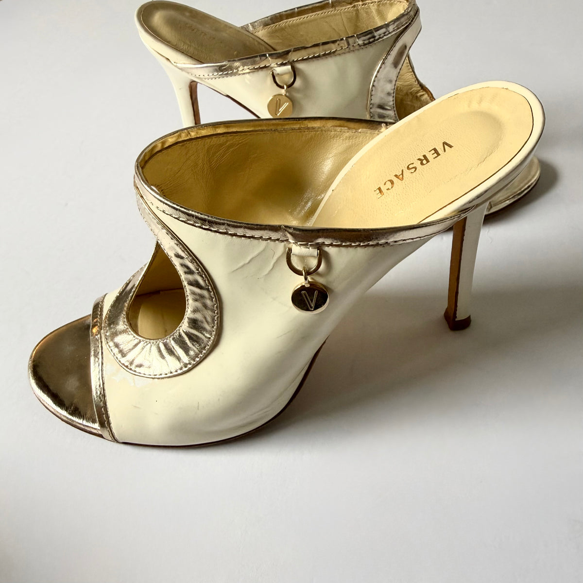 Vintage Versace Stiletto Heels (39)