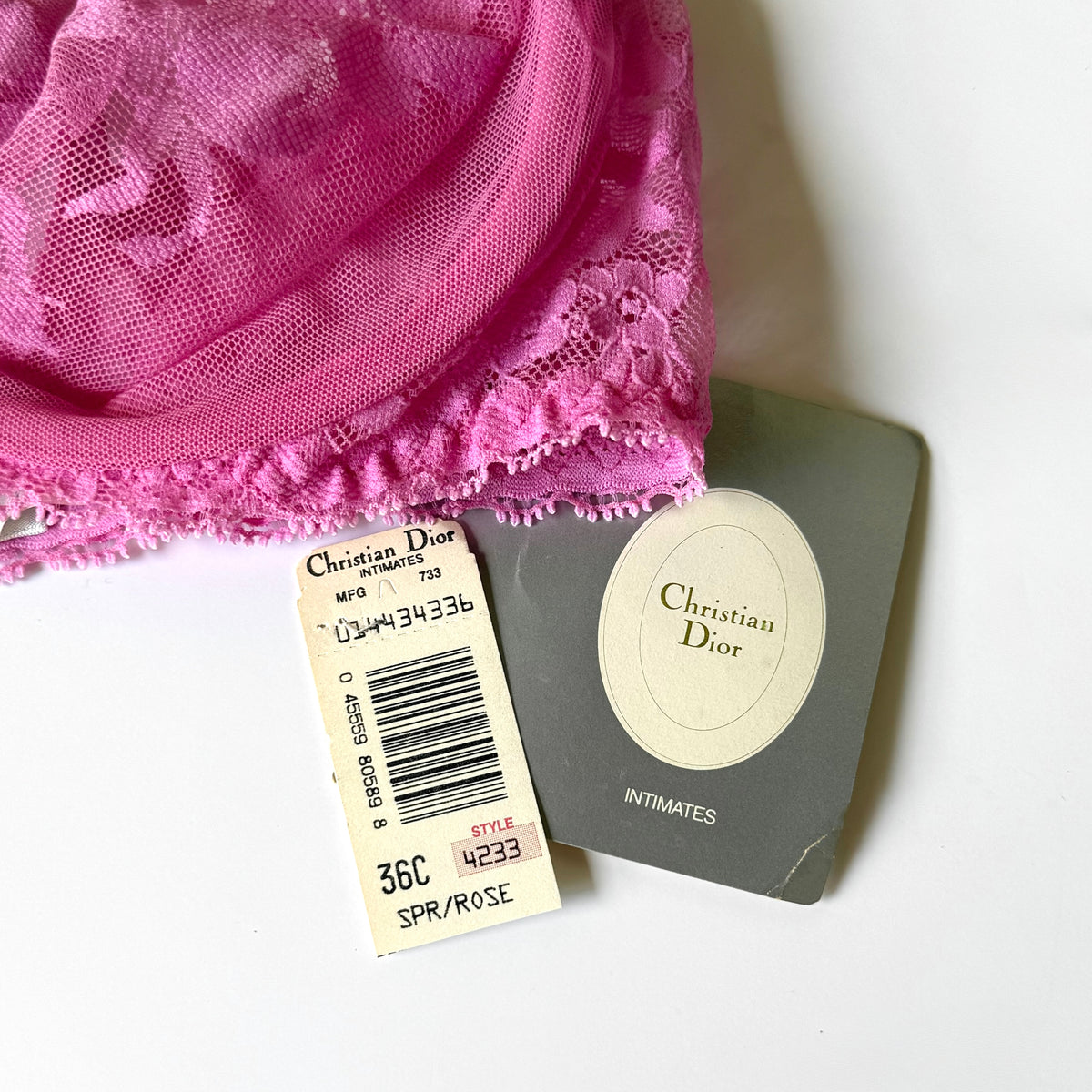 Vintage Christian Dior Lace Rose Bra (36C)