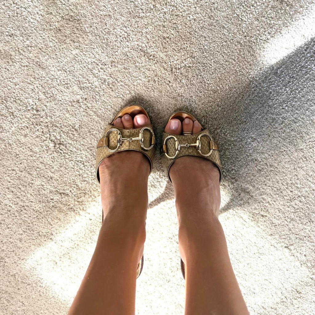 Vintage Gucci Gold Horsebit Mule Heels (7)