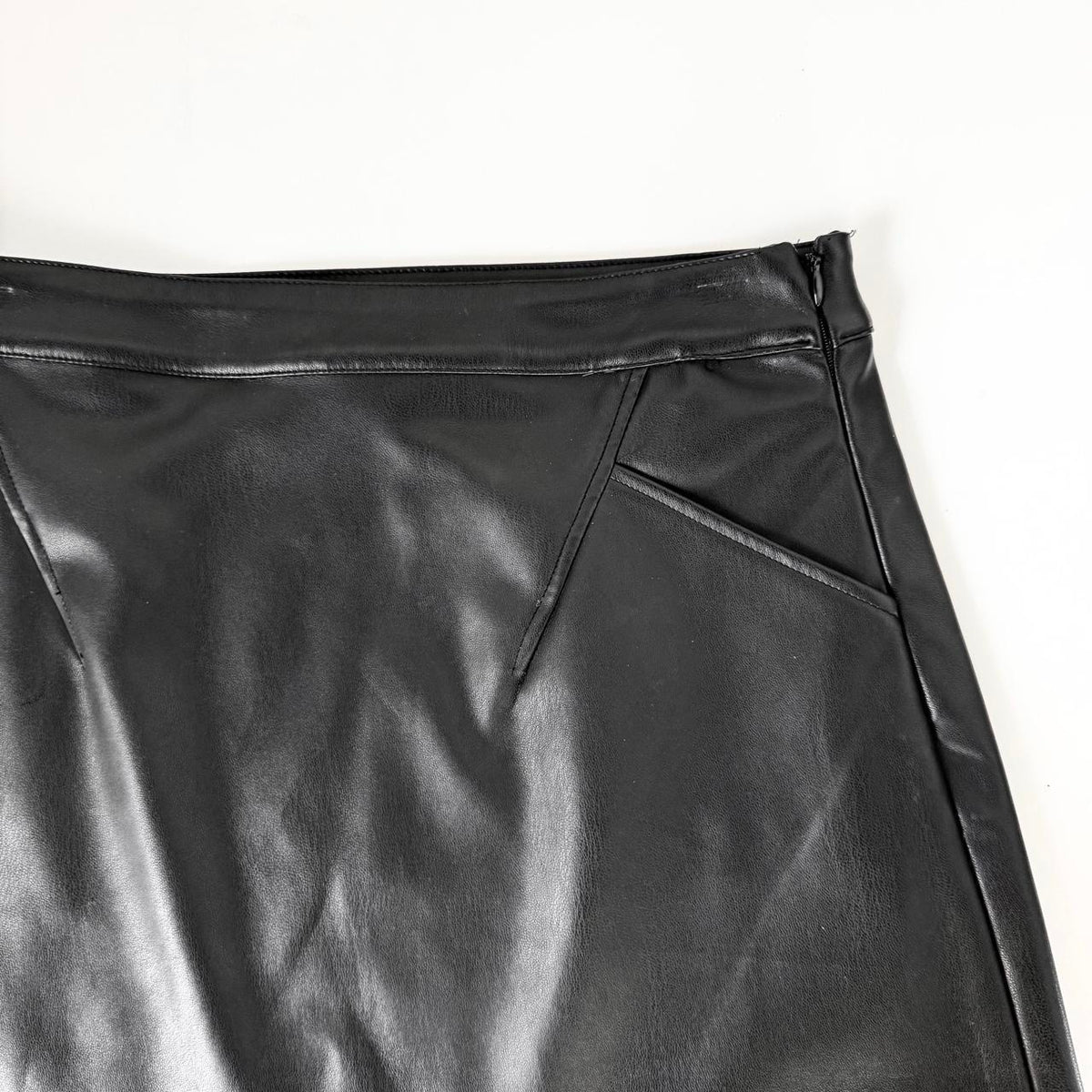 Donna Karan Black Leather Mini Skirt