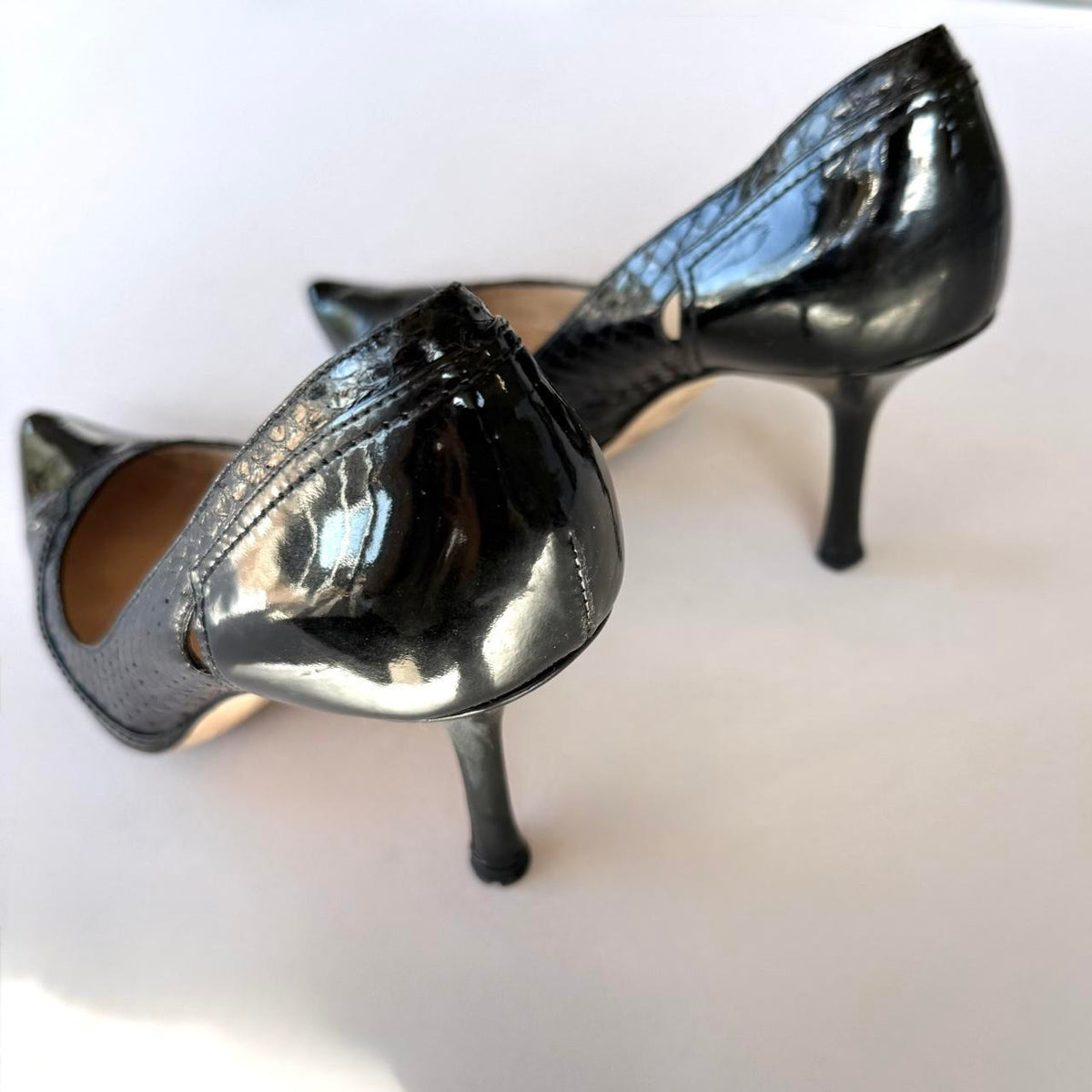 Jimmy Choo Cut Out Pumps (37.5)