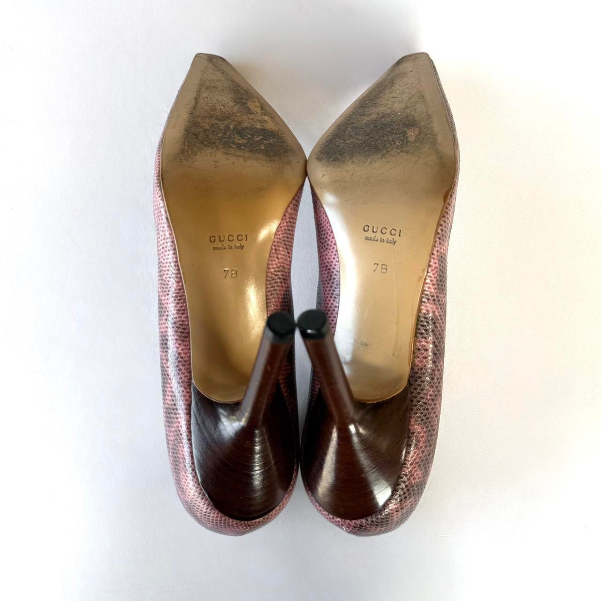Vintage Gucci Snakeskin Pumps (7)