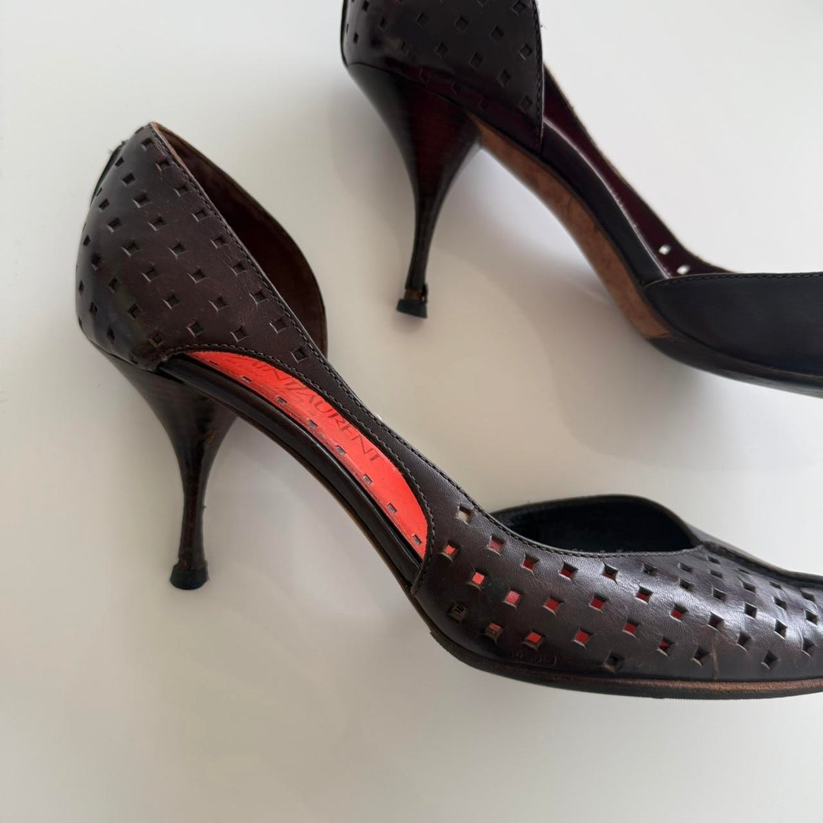 Vintage YSL Pointed Toe Heels (37)