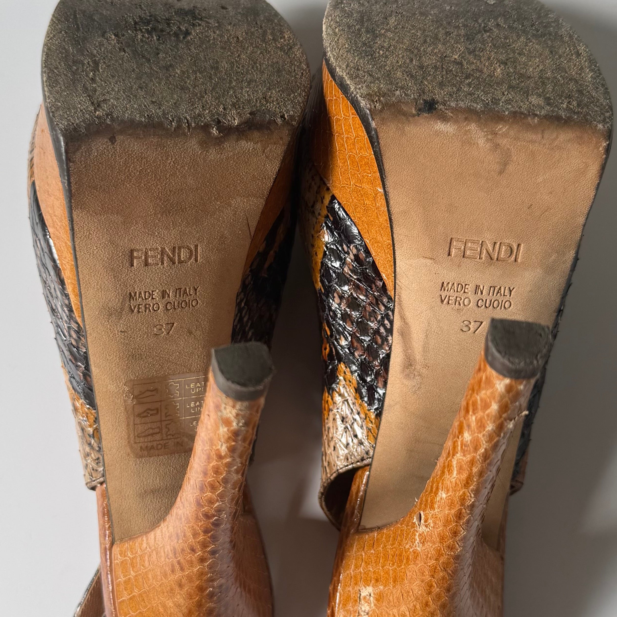 Vintage Fendi Python Slingback Platform Peep Toe Heels (37)