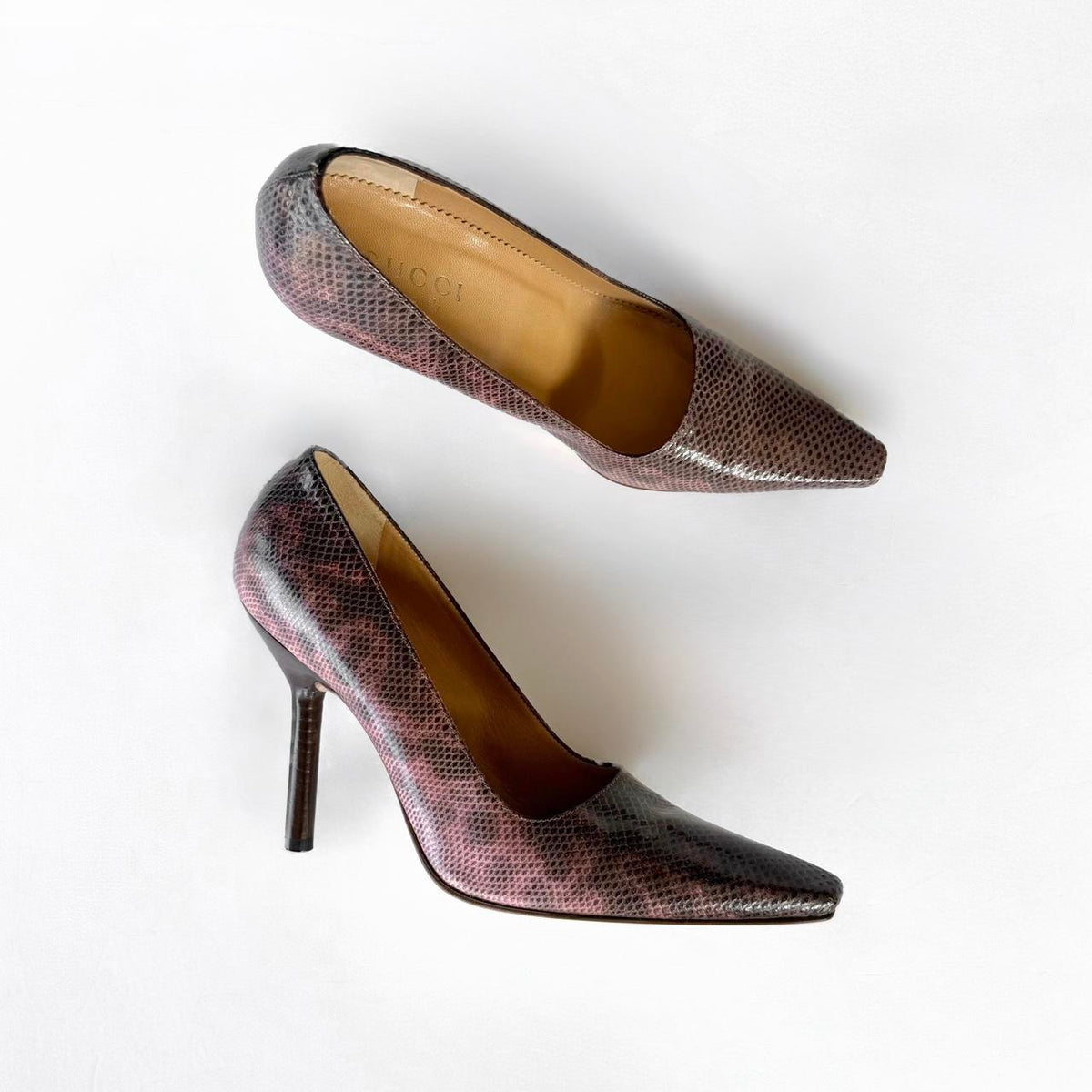 Vintage Gucci Snakeskin Pumps (7)