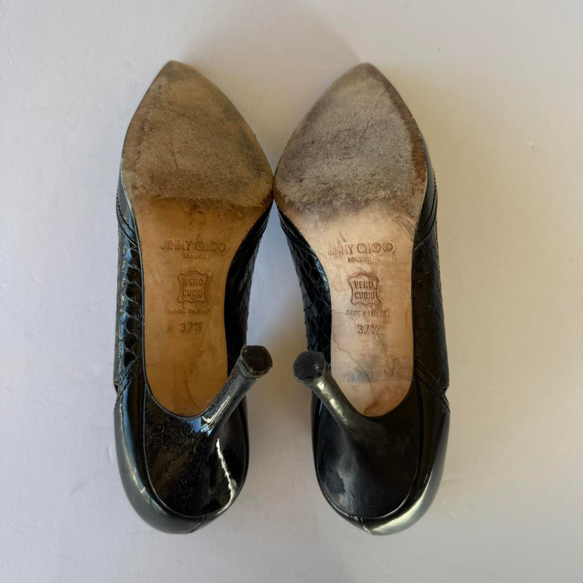 Jimmy Choo Cut Out Pumps (37.5)