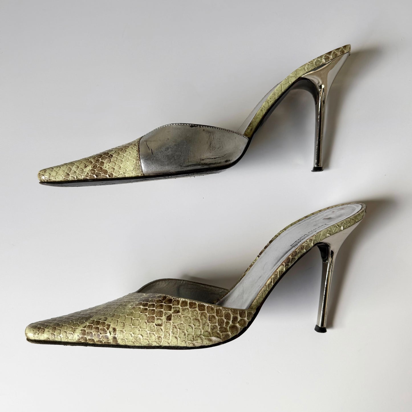 Vintage Roberto Cavalli Snakeskin Pointed Toe Mule Heels (38)