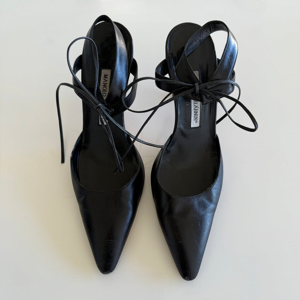 Manolo Blahnik Lace Up Pointed Toe Heels