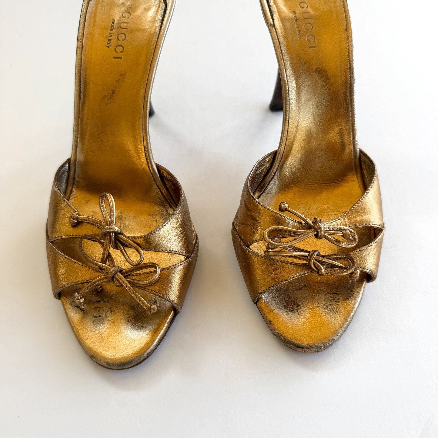 Vintage Gucci Sandal Heels (6)