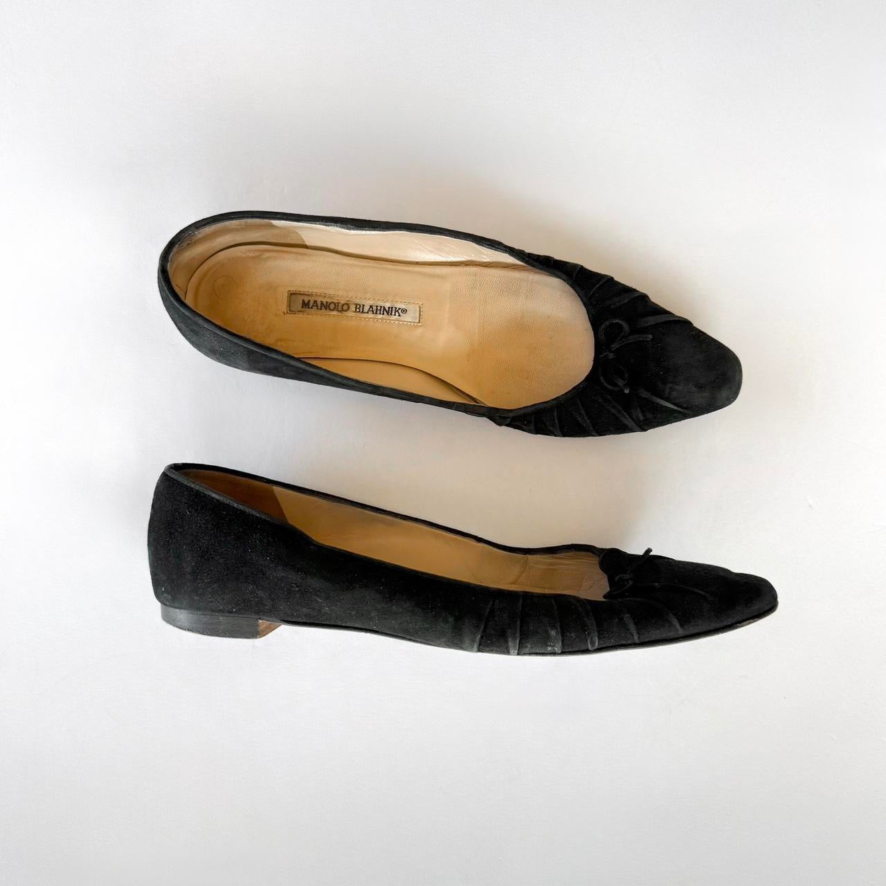 Vintage Manolo Blahnik Suede Flats (39.5)