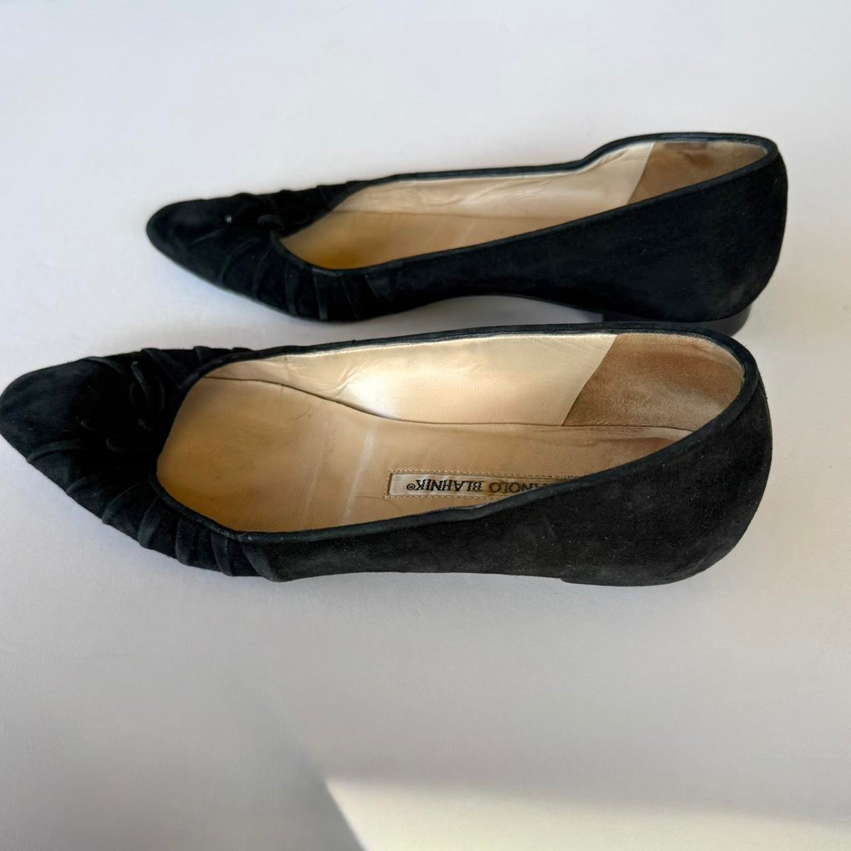 Vintage Manolo Blahnik Suede Flats (39.5)