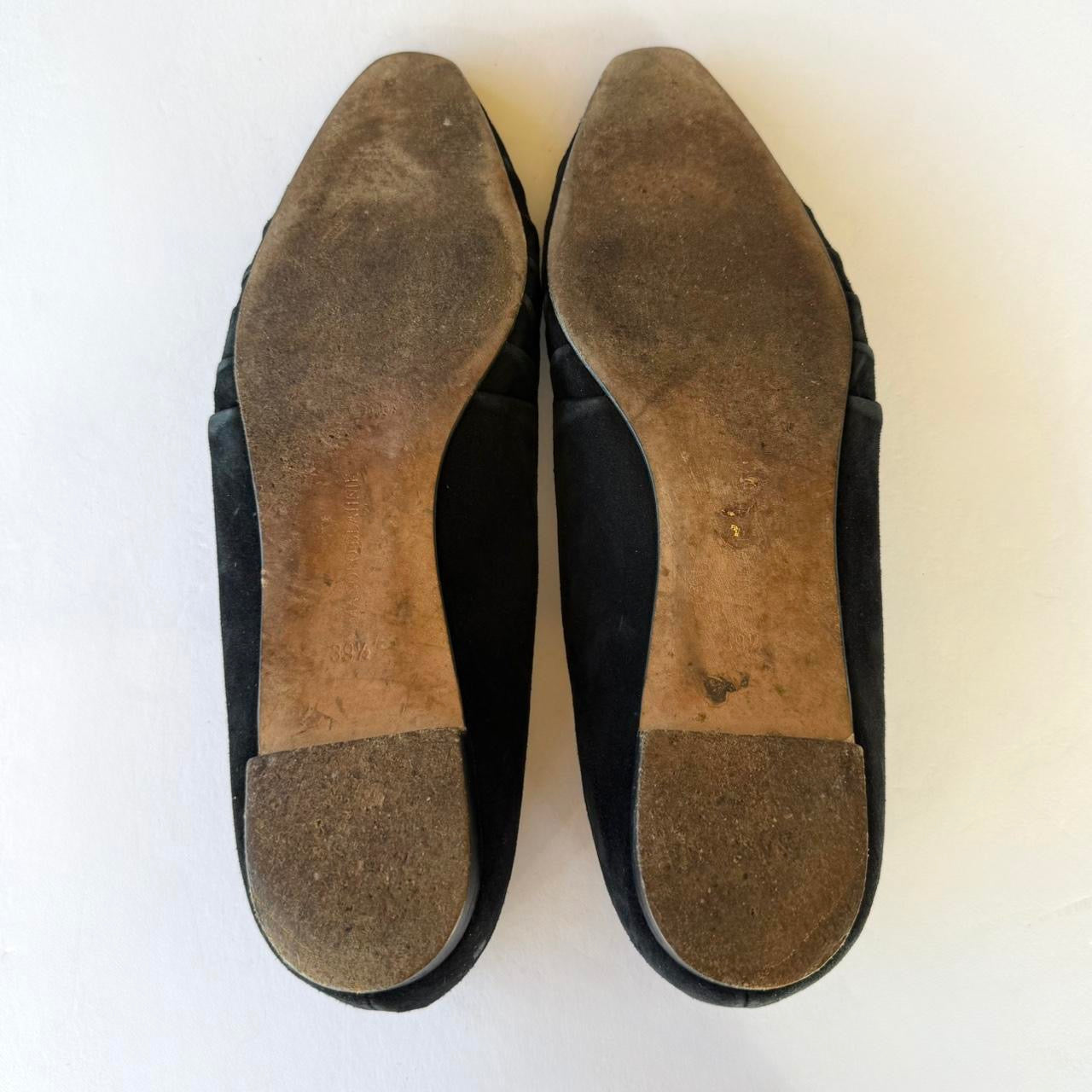 Vintage Manolo Blahnik Suede Flats (39.5)