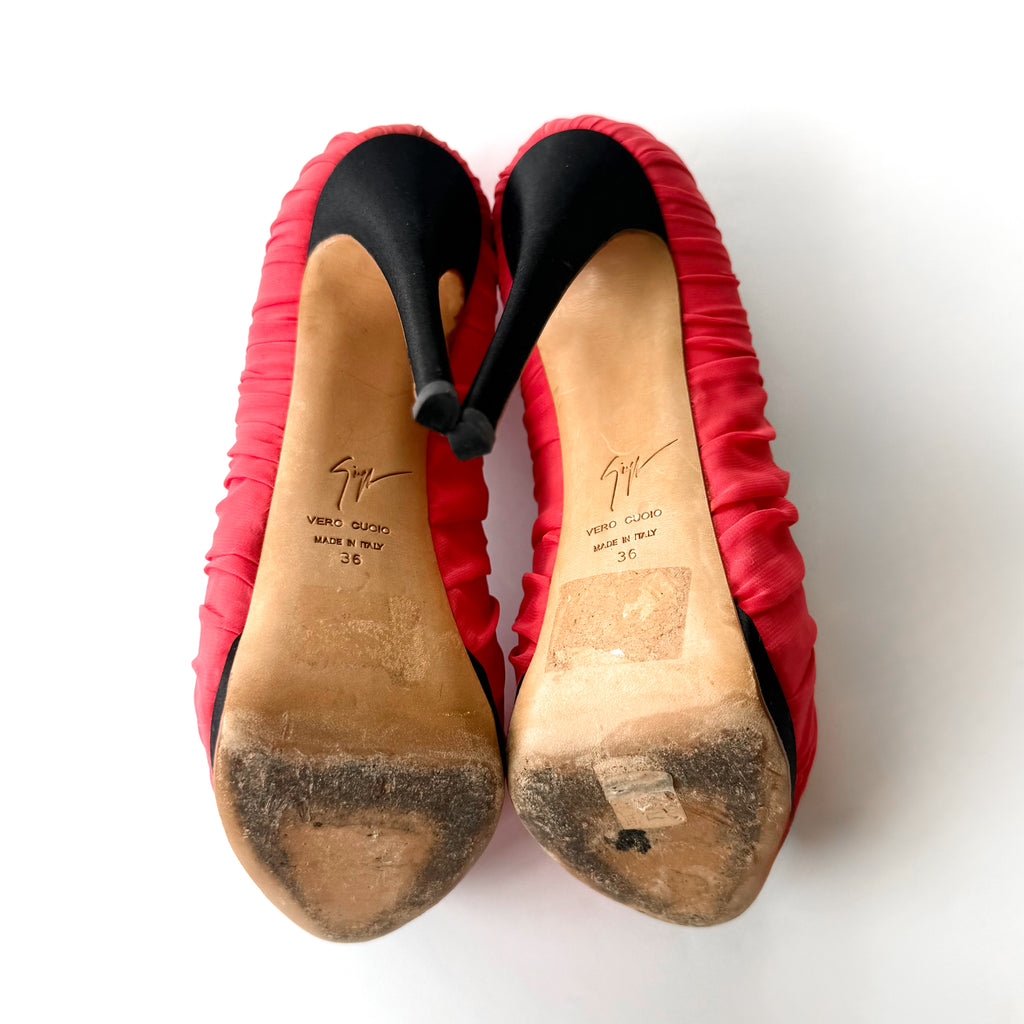 Vintage Giuseppe Zanotti Red Ruched Peep Toe Platform Heels (36)